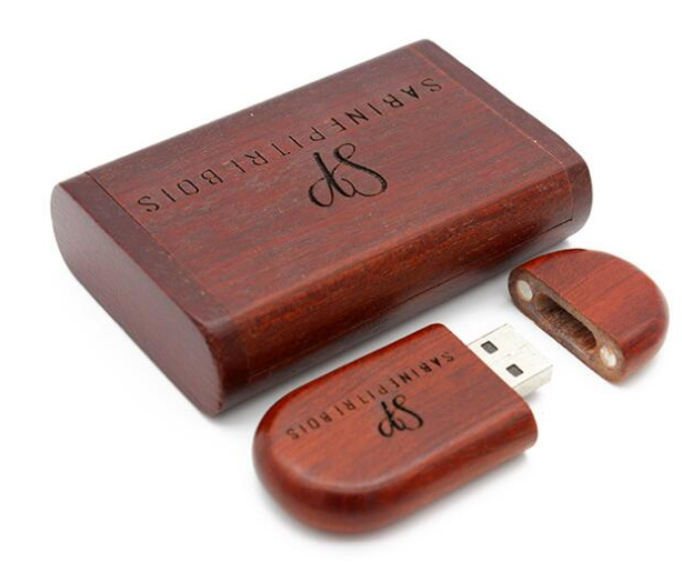 How to Customize USB Flash Drives?