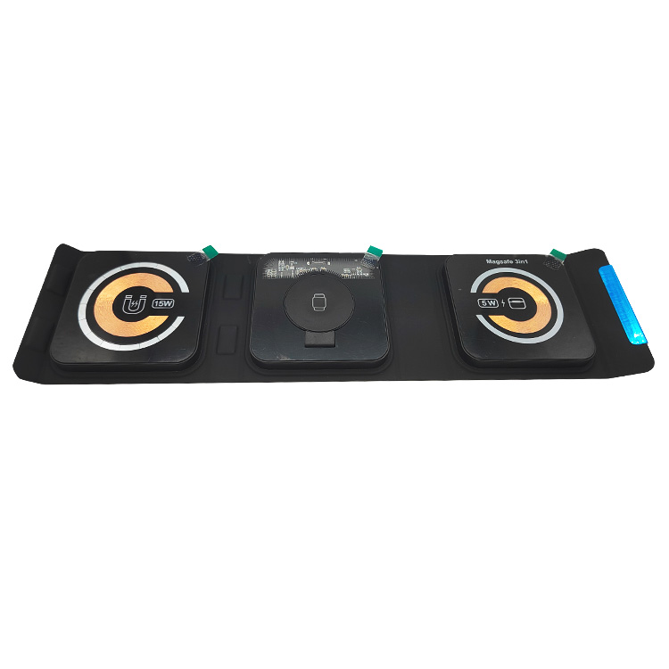 New portable 3-in-1 foldable magnetic wireless charger